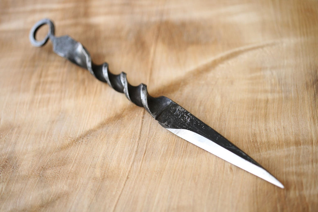 New arrival of Kiridashi kuri kogatana woodworking Knife white-2 steel warabi hand forged 60mm