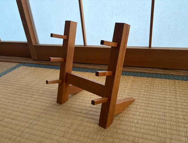 Outlet Ibuki Japanischer Yama Sakura Messerständer aus Holz, Ausstellungsregal, Turmregal-Set für 3 Messer