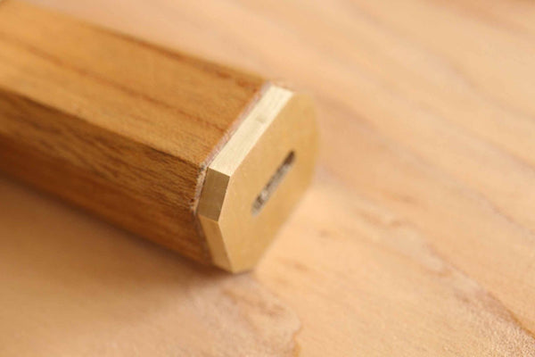 Ibuki octtagon kokkekniv beskyttelse Brass Bolster værktøjstykkelse 3 mm bred