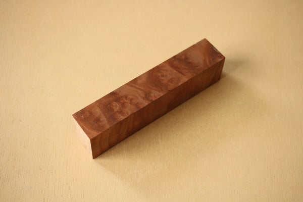 Cuchillo de madera japonés canela camphora gnarl mango de cuchillo en blanco B 150 x 37 x 30 mm