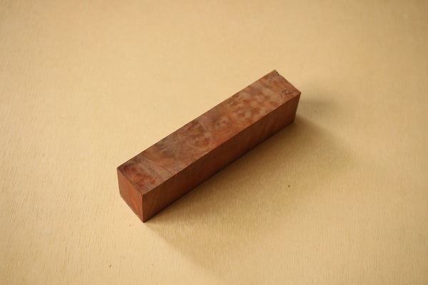 Japansk Cinnamonum kamfer gnarl træ knivhåndtag blank B 150 x 37 x 30 mm